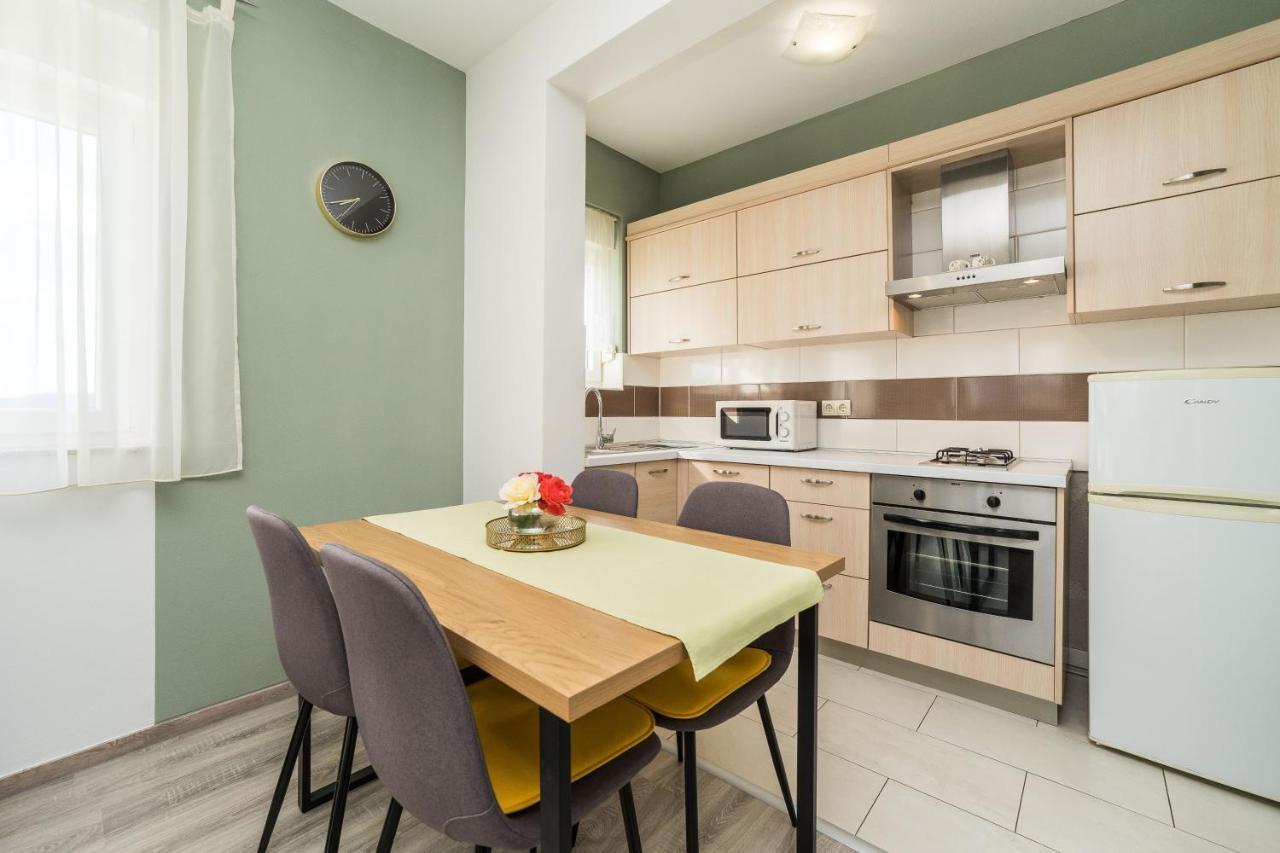 Apartments Matilda Sukošan Eksteriør billede