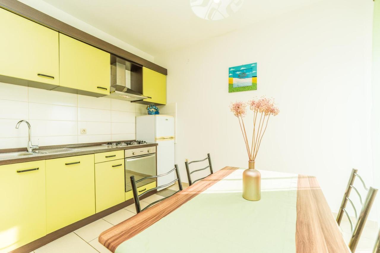 Apartments Matilda Sukošan Eksteriør billede